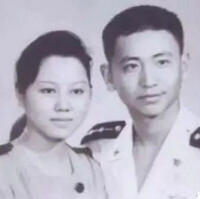 1992年王偉結婚照
