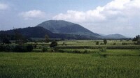 龍崗火山