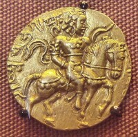 笈多金幣上的旃陀羅笈多二世騎射形象
