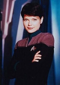 愛茨麗·戴克斯（Ezri Dax）