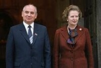 戈爾巴喬夫與時任英國首相撒切爾夫人（右）