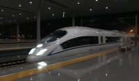 CRH380B進站