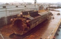 庫爾斯克號核潛艇打撈後圖片
