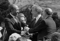 薩達特、卡特與貝京，1979簽署和平協議