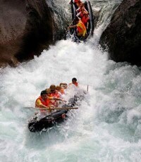 恐龍山漂流