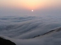 頂旗峰雲海日出