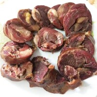 新疆哈薩克美食熏馬肉