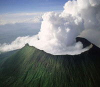 圖冊1;尼拉貢戈火山