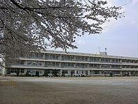 桶川西小學校