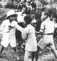 1925年國人在馬來北婆羅洲山打根華僑童子軍