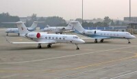 G550公務機在機場