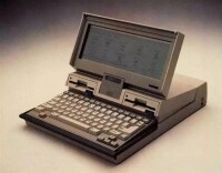 東芝公司第一款筆記本電腦