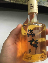 蟲草酒