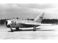 米格-17研發SI-10型試驗機