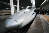 京廣高速鐵路車型