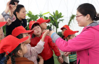 學校參加地球科普活動