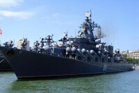 俄“瓦良格”號導彈巡洋艦