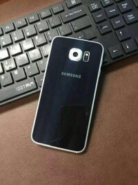 三星GALAXY Note背面