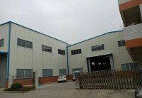 鍾二村工業區新改造的現代化廠房