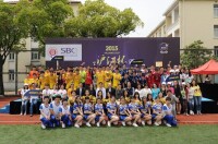 上海理工大學“滬江杯”中外合作大學（學院）足球賽合影